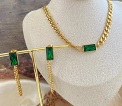 Classic Gold Necklace Set