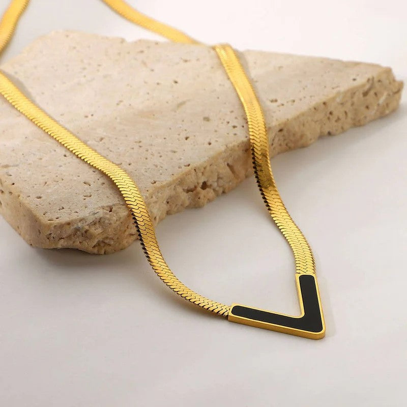 V-Shape Luxury Pendant