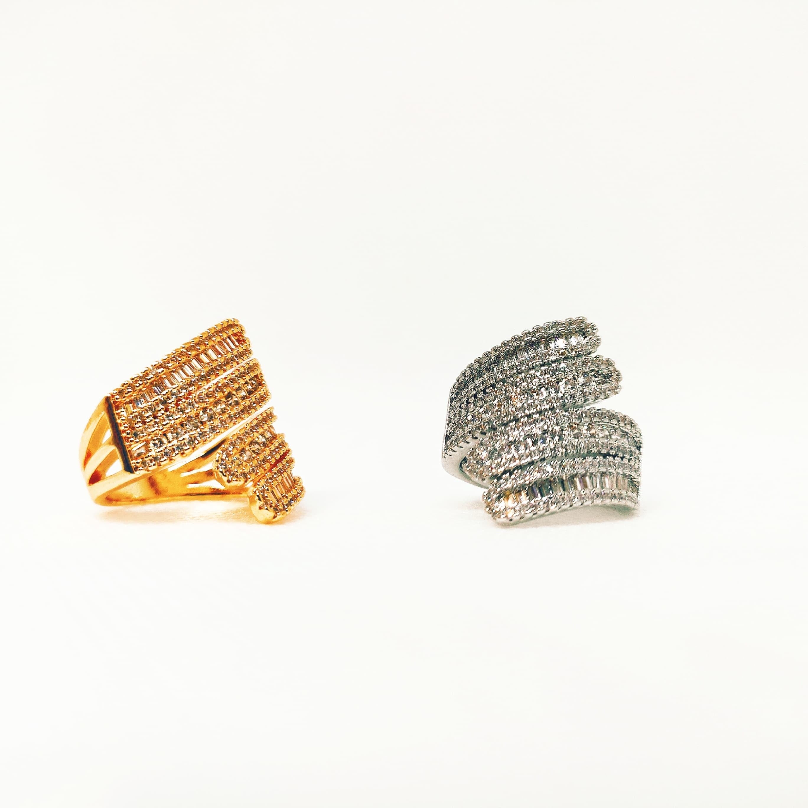 Premium Adjustable Paved Stone Finger Ring